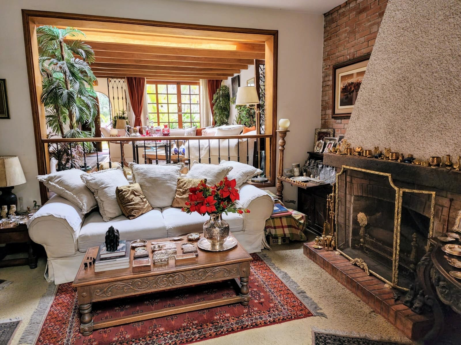 VENTA CASA EN CONDOMINIO, 2 PLANTAS, FRENTE A PARQUE, A PASOS DE LA EMBAJADA USA