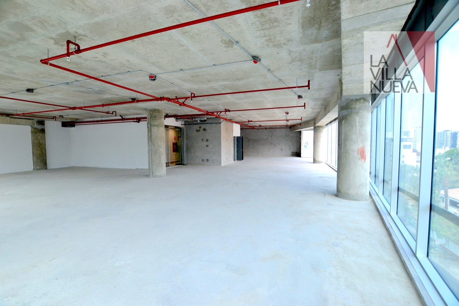 A 1 CDRA. DEL CENTRO EMPRESARIAL, ALQUILER DE OFICINA PRIME, ESTRENO, VISTA CALLE