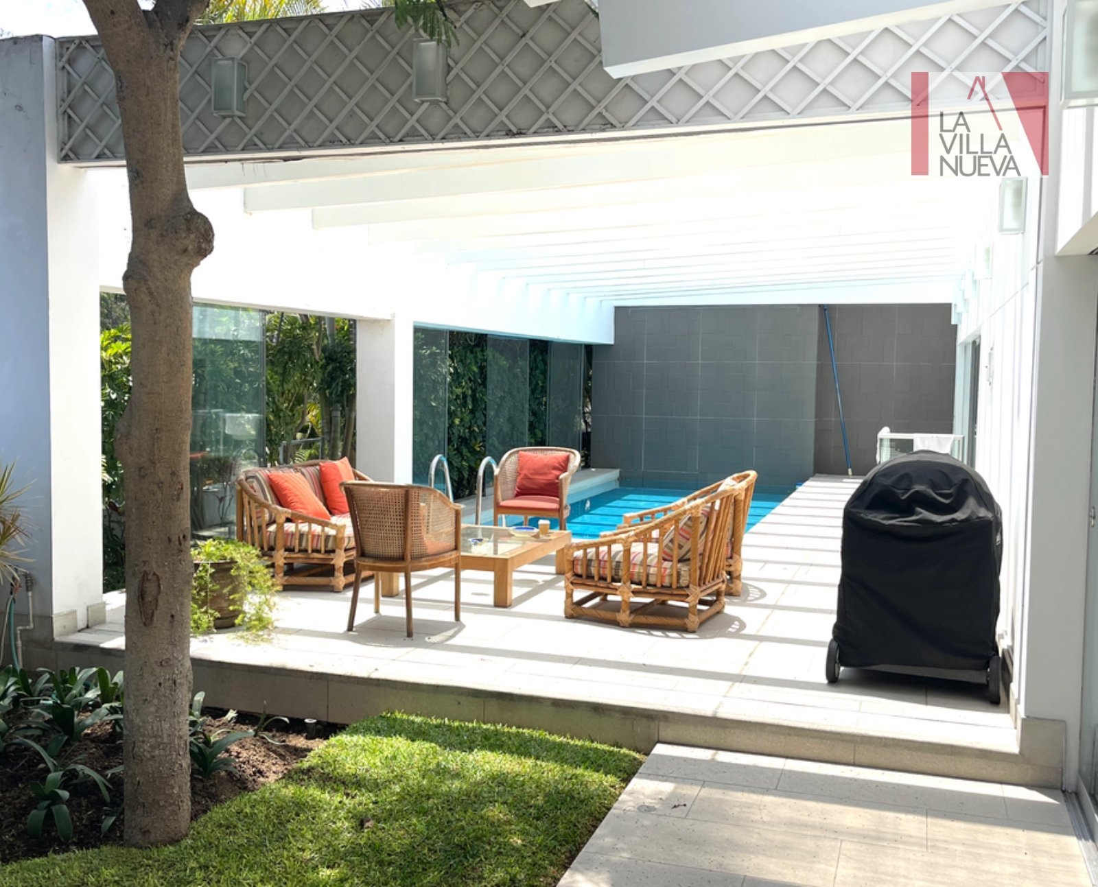 SAN ISIDRO, CERCA AL GOLF, DEPARTAMENTO CON TERRAZA, PISCINA, FRENTE Y VISTA A PARQUE